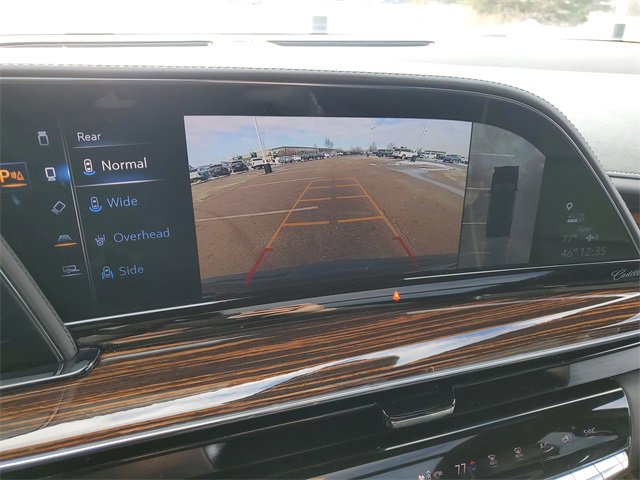 Used 2021 Cadillac Escalade ESV Premium Luxury image 16