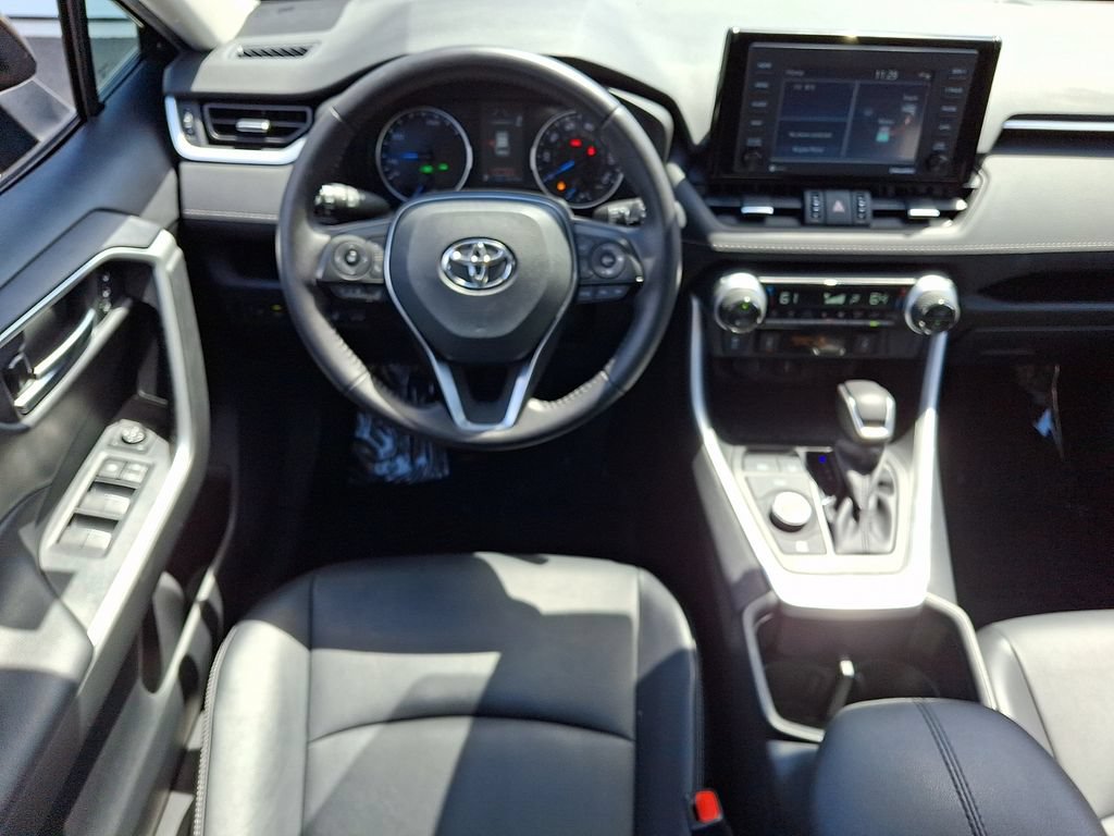 Certified 2022 Toyota RAV4 XLE Premium AWD/4WD image 12