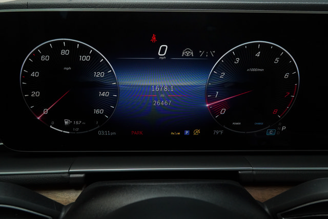 Used 2025 Mercedes-Benz GLS 580 4MATIC image 15