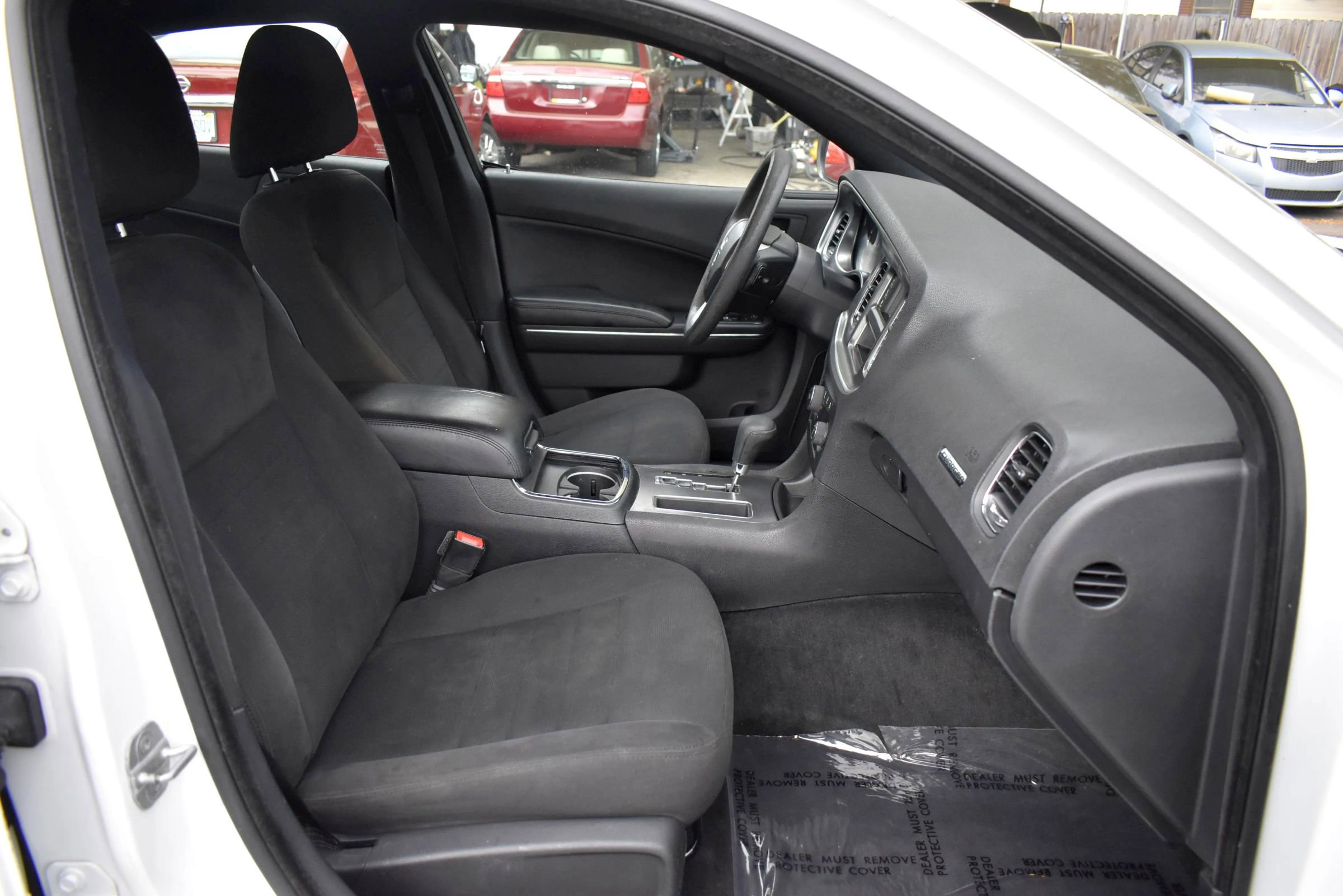 Used 2013 Dodge Charger SE RWD image 15