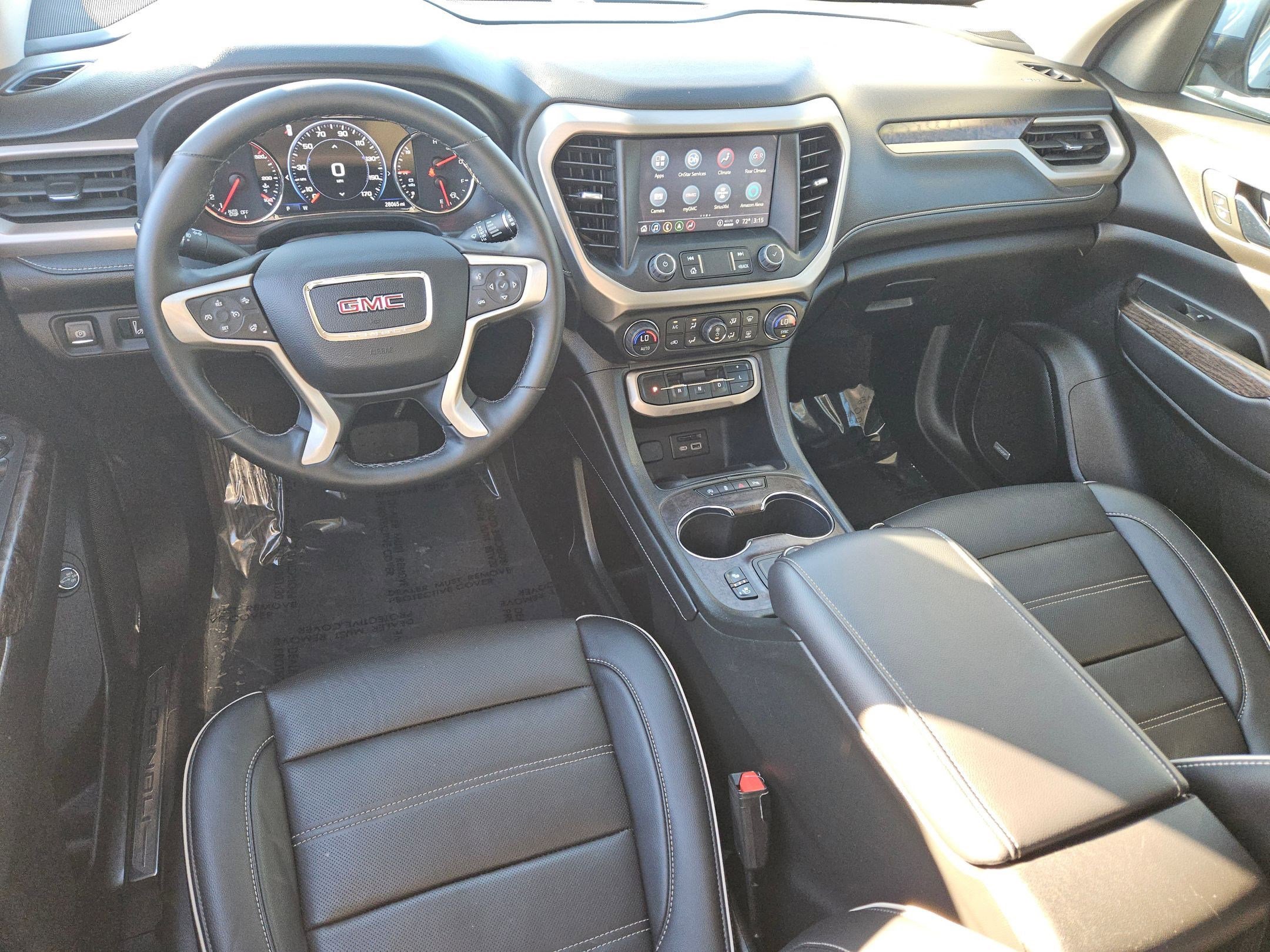 Used 2023 GMC Acadia Denali w/ Denali Ultimate Package image 17