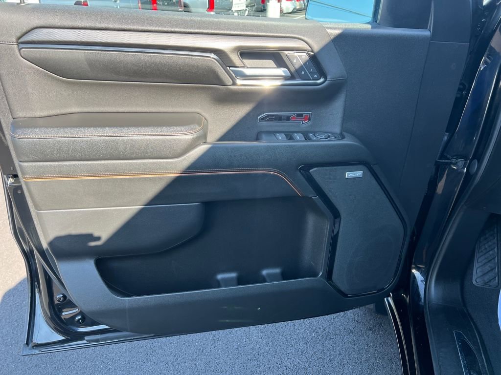 Used 2023 GMC Sierra 1500 AT4 image 14