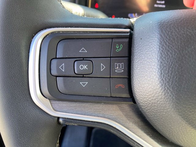 Used 2025 Jeep Wagoneer Series III w/ 8-Passenger Seating Package AWD/4WD image 20