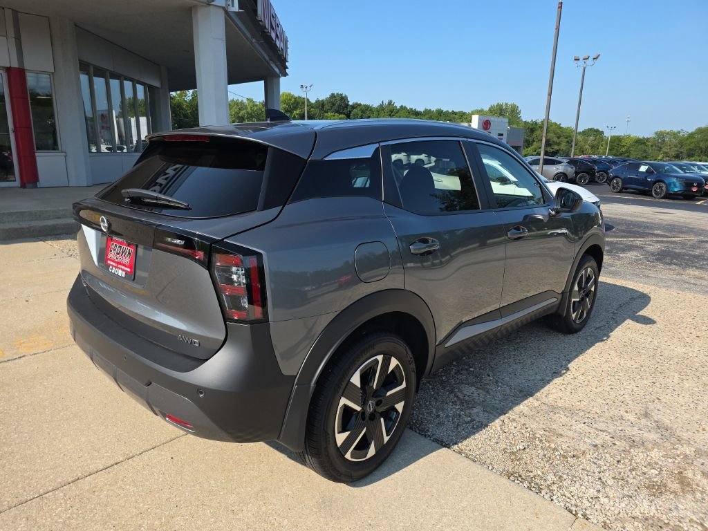 Used 2026 Nissan Kicks SV w/ Charging Package AWD/4WD image 3