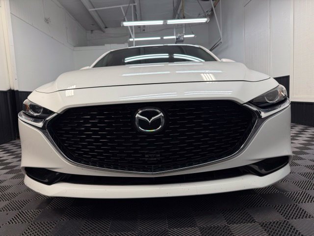 Used 2021 MAZDA MAZDA3 s FWD image 2