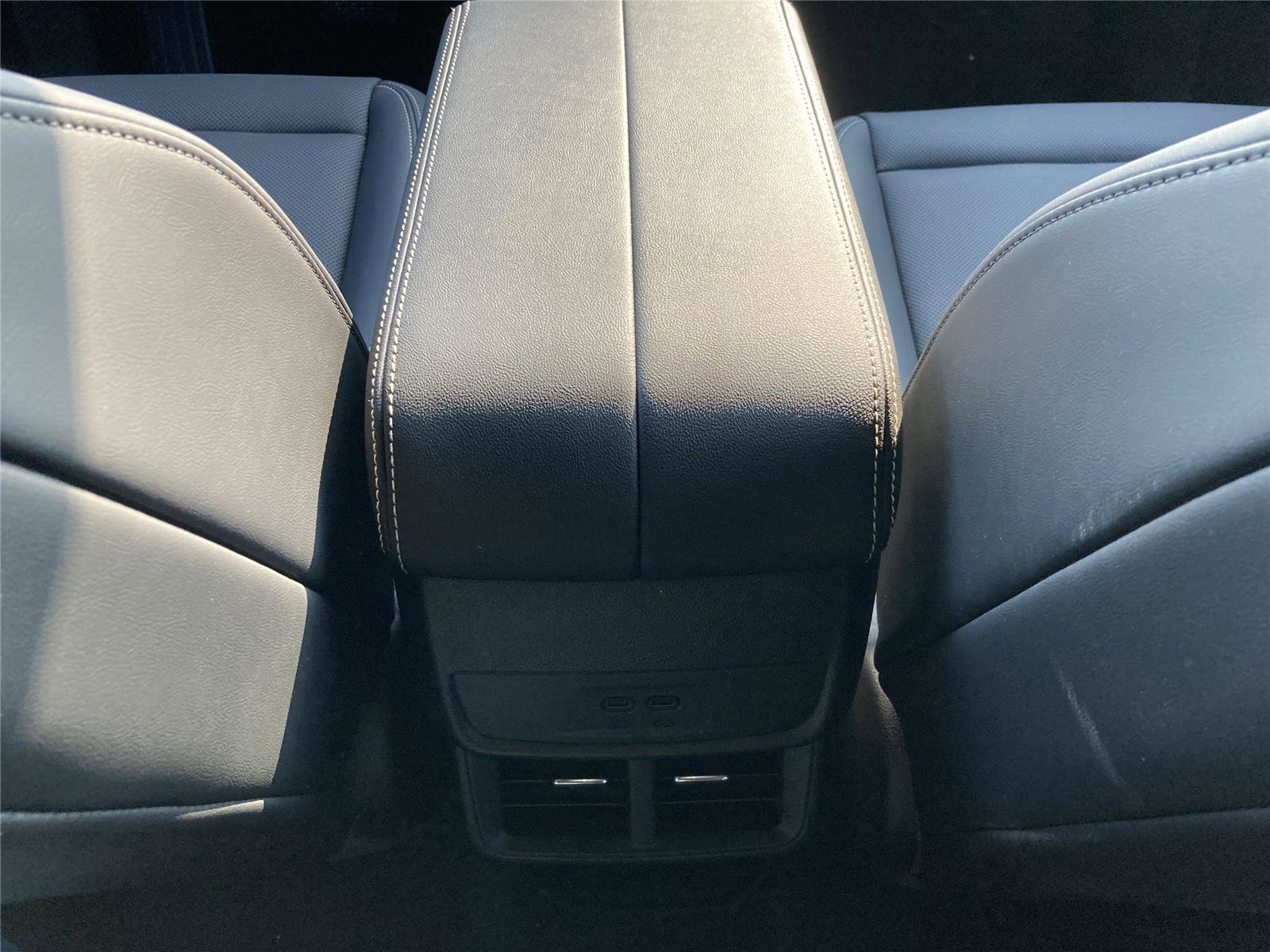 New 2026 GMC Terrain Elevation w/ Elevation Premium Package image 18