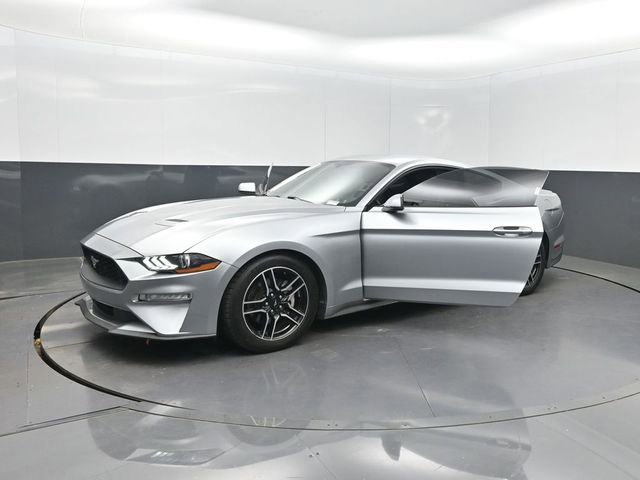 Used 2020 Ford Mustang Premium RWD image 32