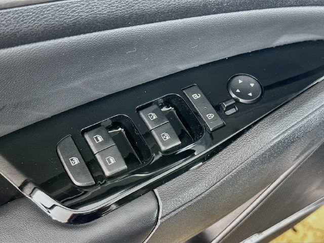 Used 2024 Kia Sportage X-Pro AWD/4WD image 18