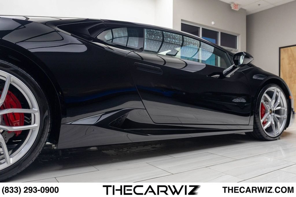 Used 2016 Lamborghini Huracan LP 580-2 RWD image 30