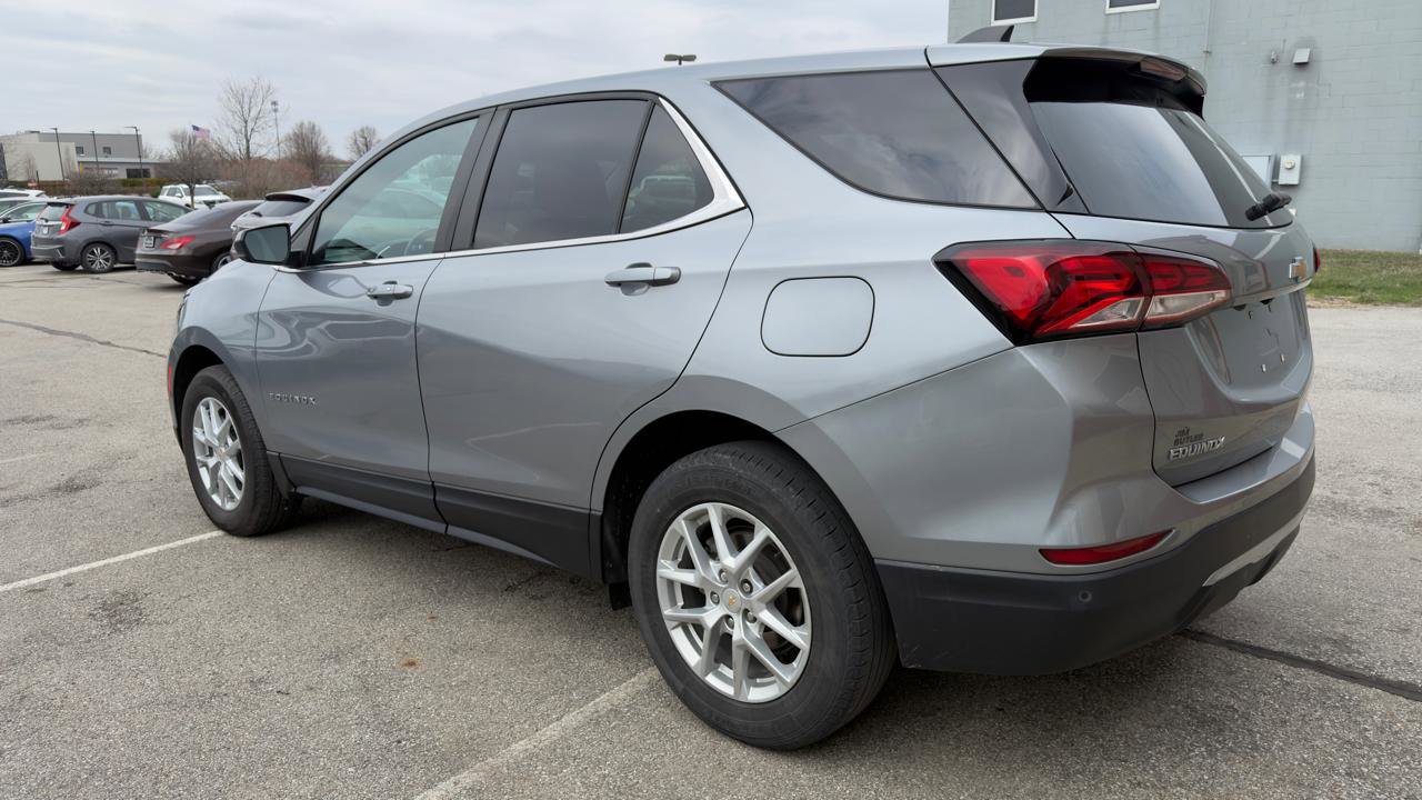 Used 2023 Chevrolet Equinox LT w/ Driver Convenience Package image 6
