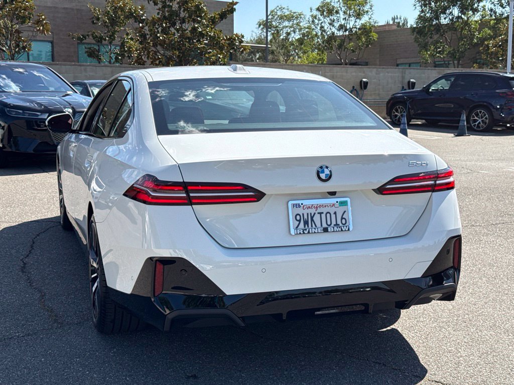 Used 2026 BMW 530i w/ M Sport Package RWD image 11