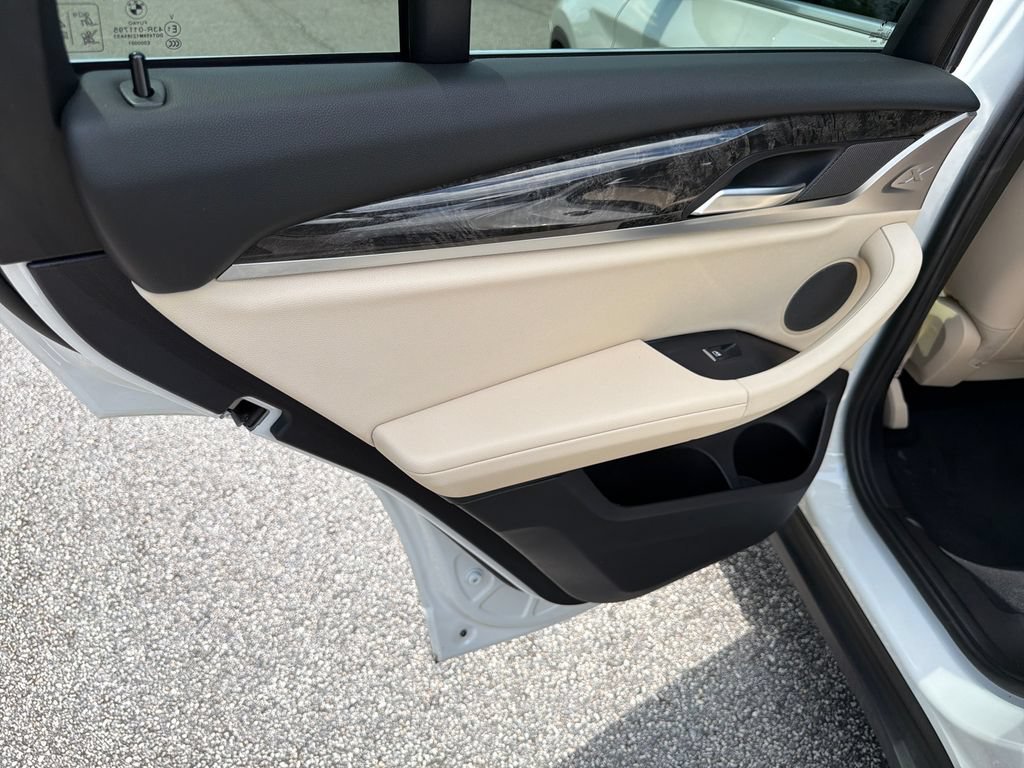 Used 2019 BMW X4 xDrive30i w/ Premium Package AWD/4WD image 21