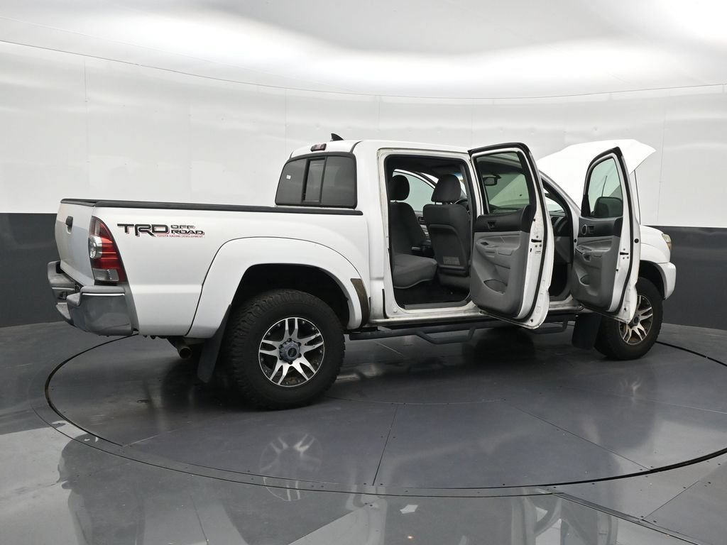 Used 2012 Toyota Tacoma PreRunner w/ SR5 Pkg RWD image 31