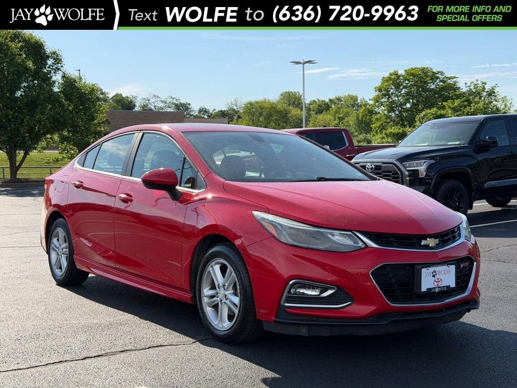 Used 2017 Chevrolet Cruze LT w/ Sun And Sound Package FWD image 1