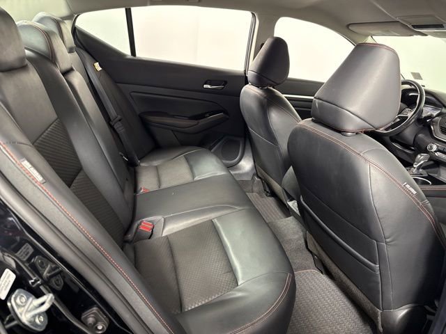 Used 2024 Nissan Altima 2.5 SR image 21