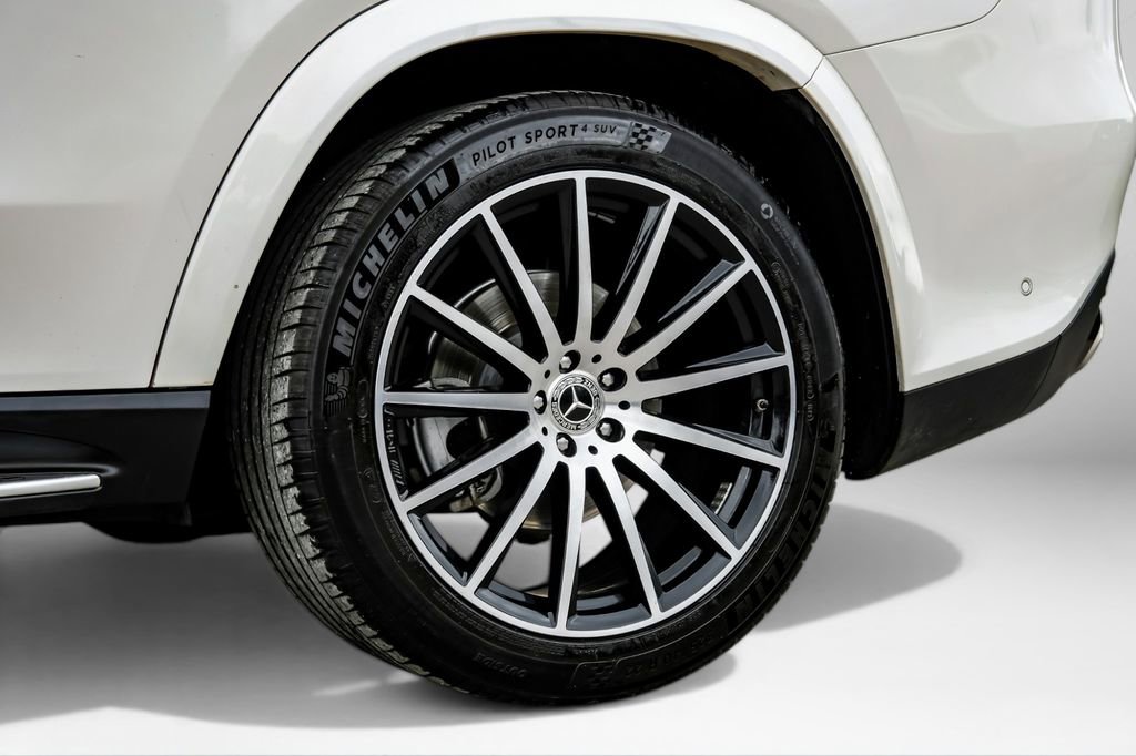 Used 2023 Mercedes-Benz GLS 580 4MATIC image 82