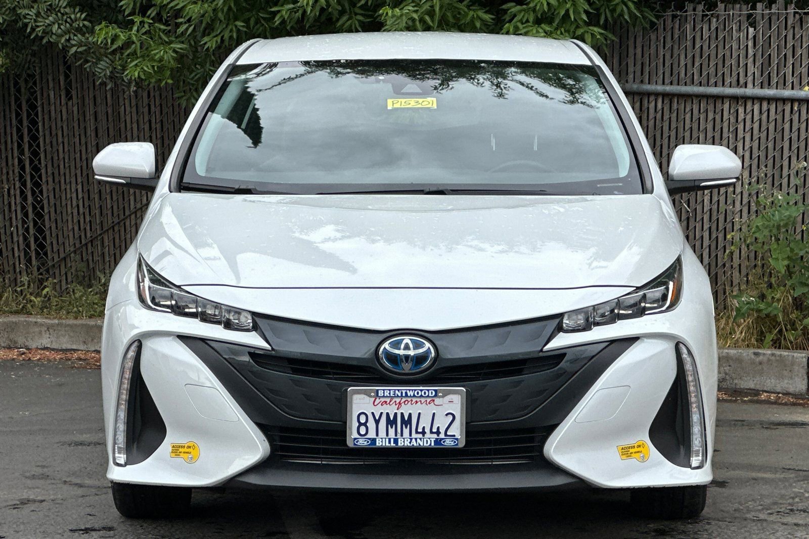 Used 2022 Toyota Prius Prime XLE image 6