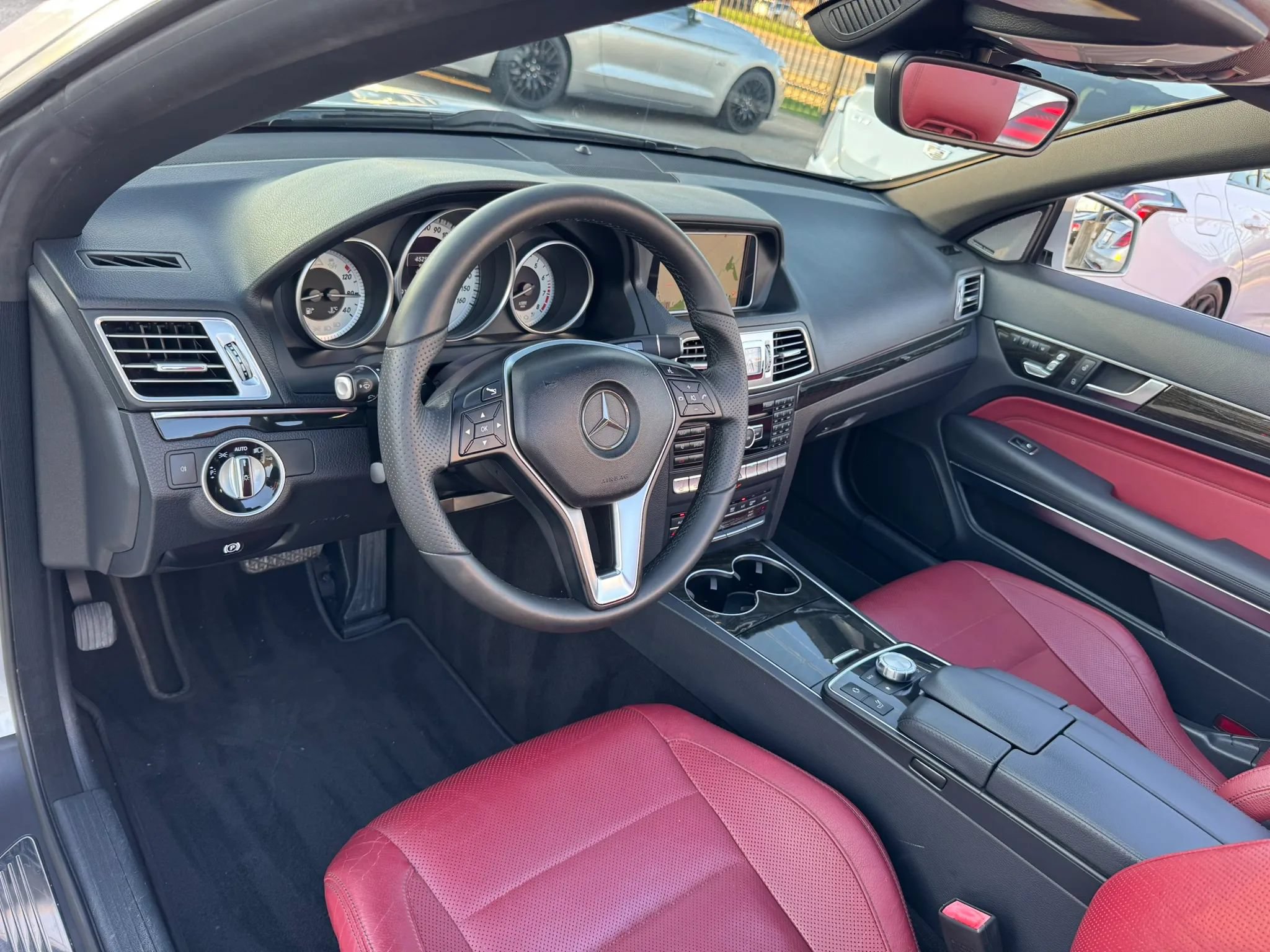 Used 2015 Mercedes-Benz E 400 Cabriolet image 21