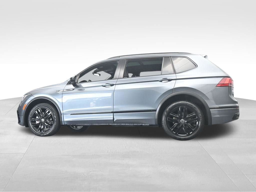 Used 2022 Volkswagen Tiguan SE R-Line AWD/4WD image 64