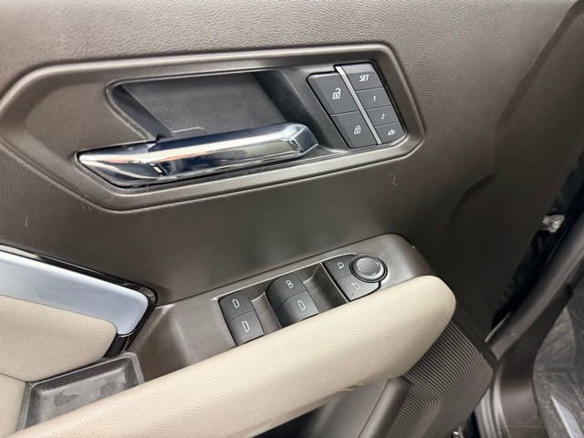 Certified 2025 Chevrolet Colorado ZR2 w/ Midnight Edition image 21