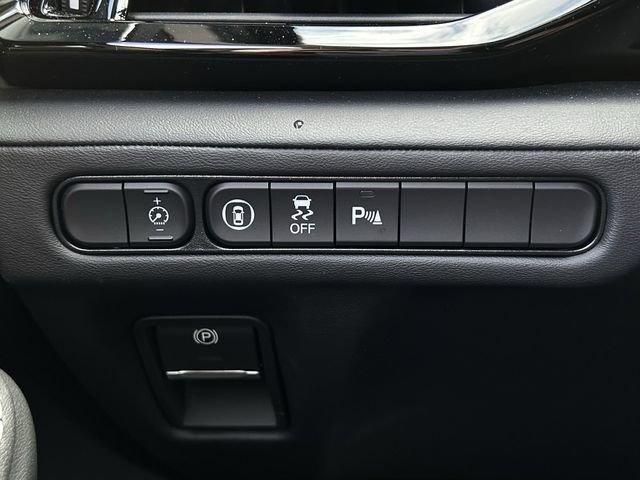 Certified 2025 Acura MDX FWD w/ Technology Package image 23