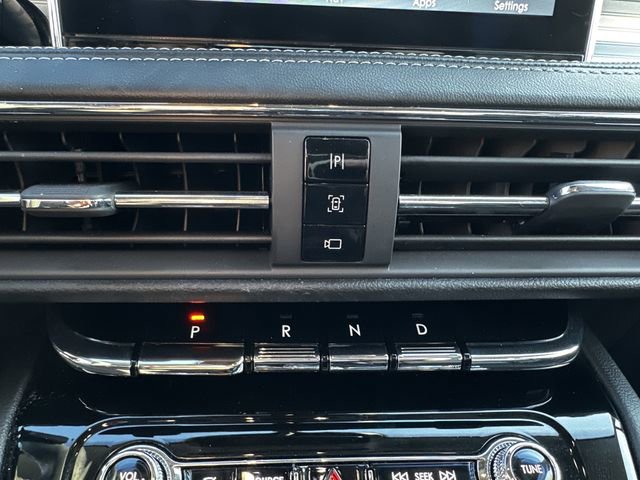 Used 2022 Lincoln Corsair AWD w/ Equipment Group 101A image 23