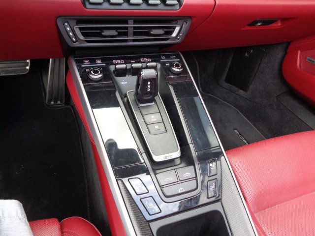 Used 2021 Porsche 911 Carrera RWD image 15