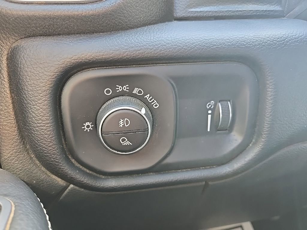 Used 2024 RAM 2500 Big Horn AWD/4WD image 53