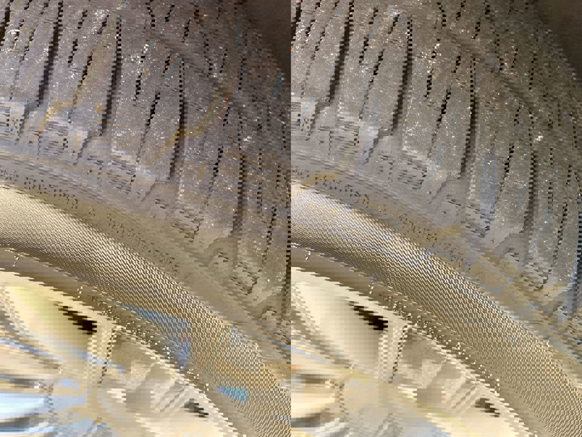 Used 2019 Cadillac Escalade Platinum image 12