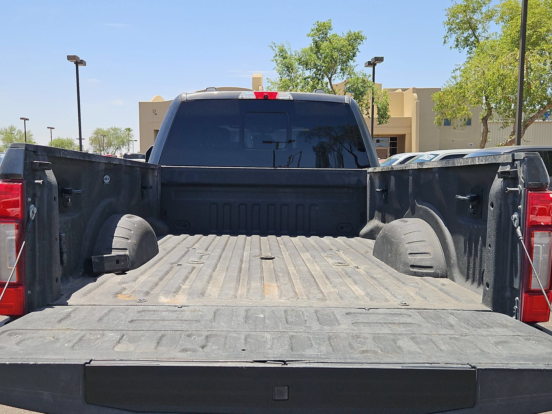 Used 2020 Ford F350 Platinum AWD/4WD image 7