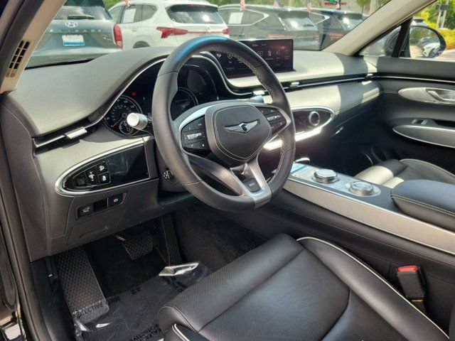Used 2023 Genesis Electrified GV70 AWD Advance image 16
