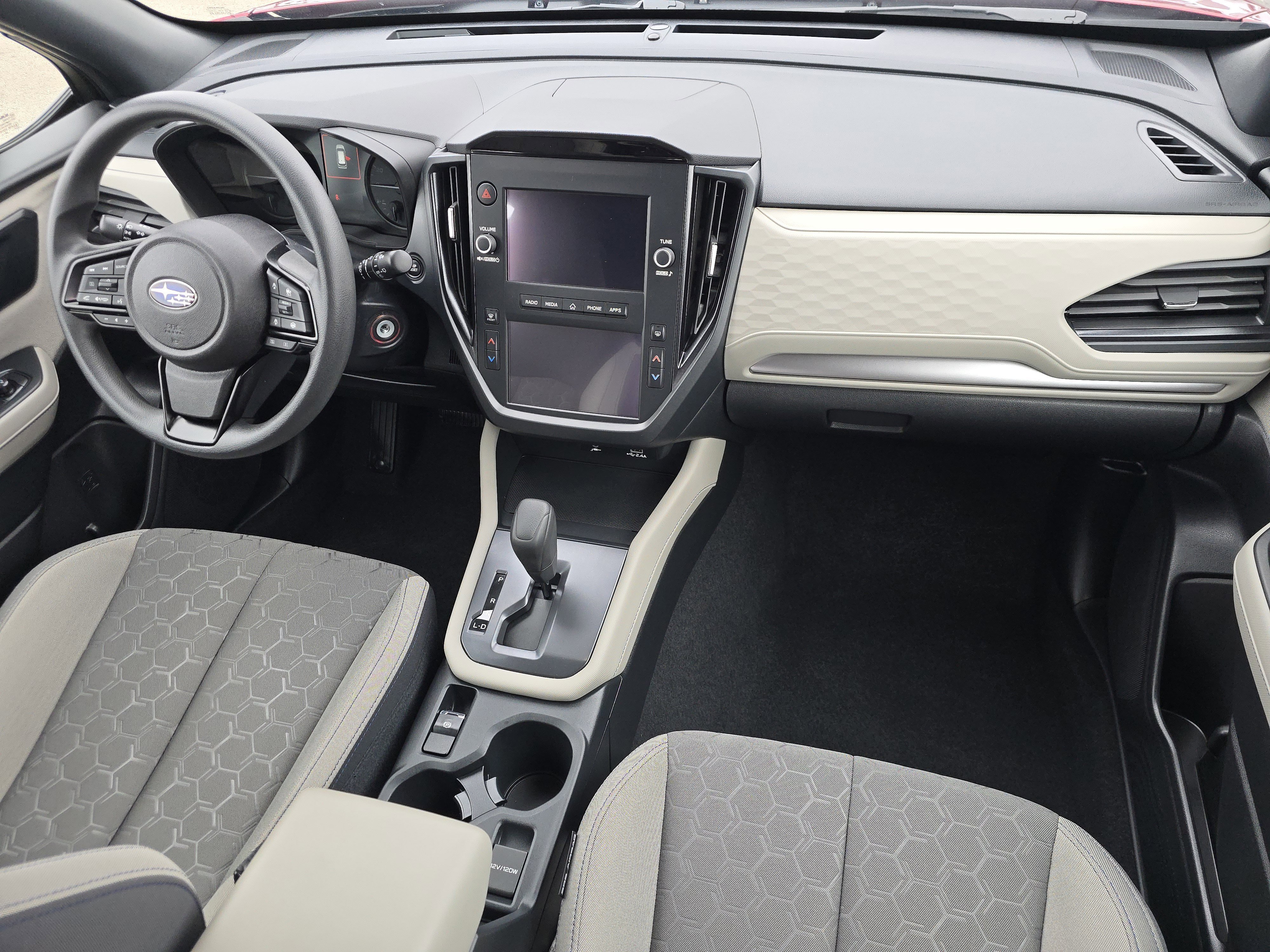 Certified 2025 Subaru Forester Base image 17