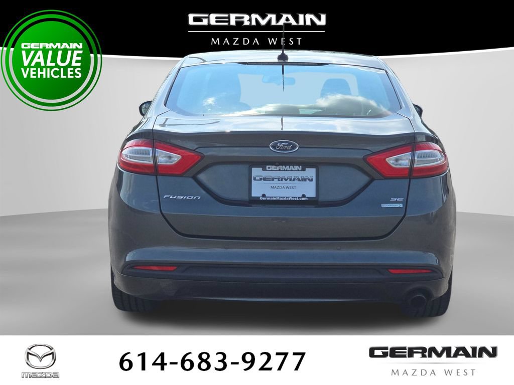 Used 2016 Ford Fusion SE FWD image 10