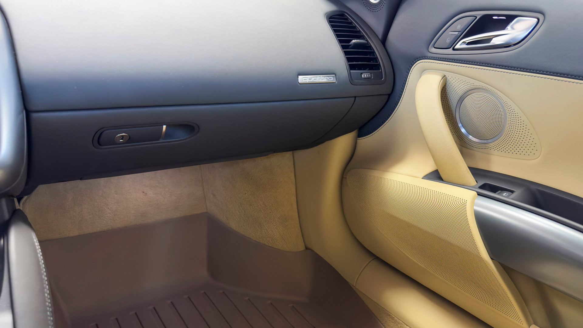 Used 2010 Audi R8 V10 AWD/4WD image 83