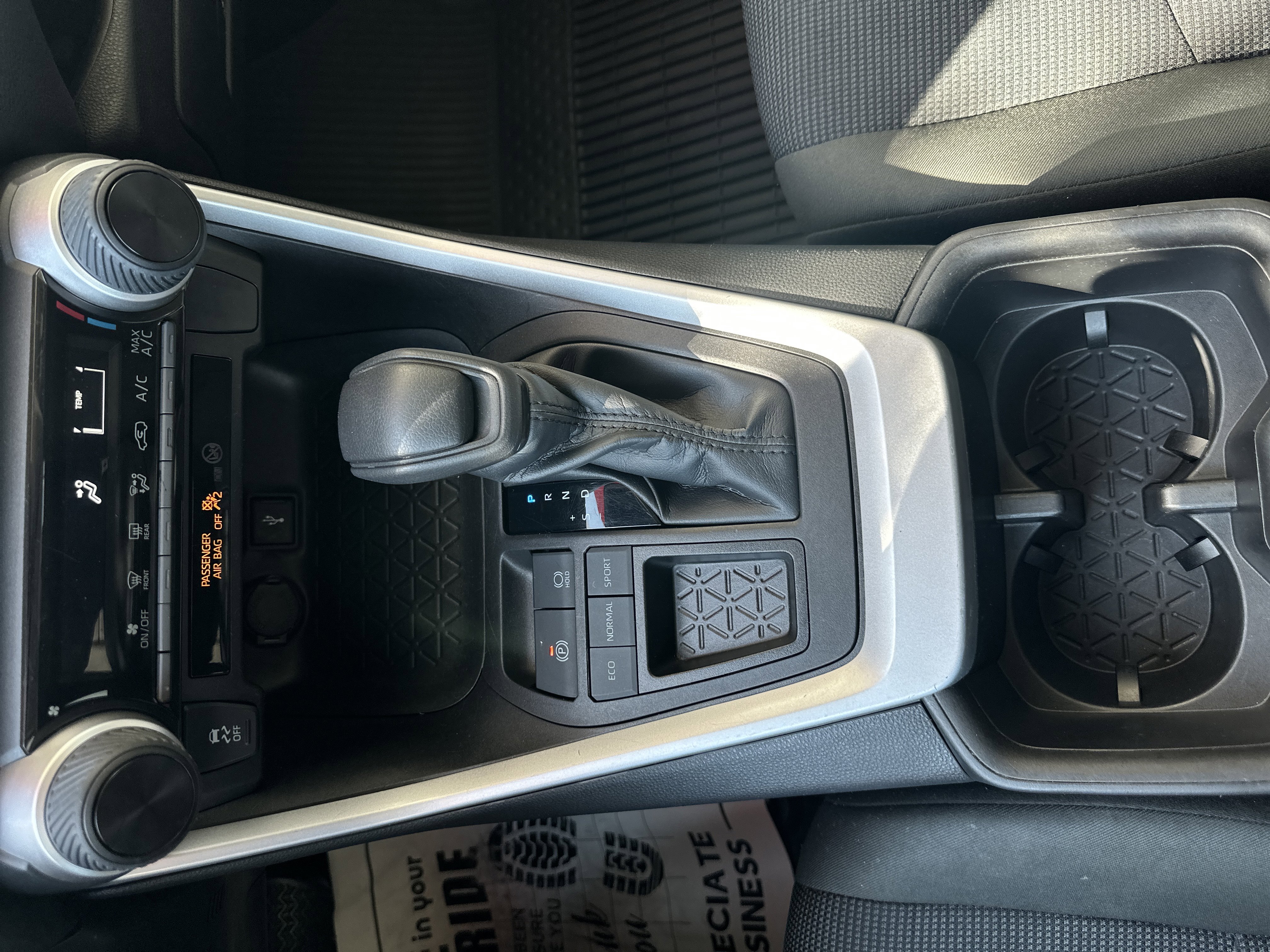 Certified 2022 Toyota RAV4 LE FWD image 30