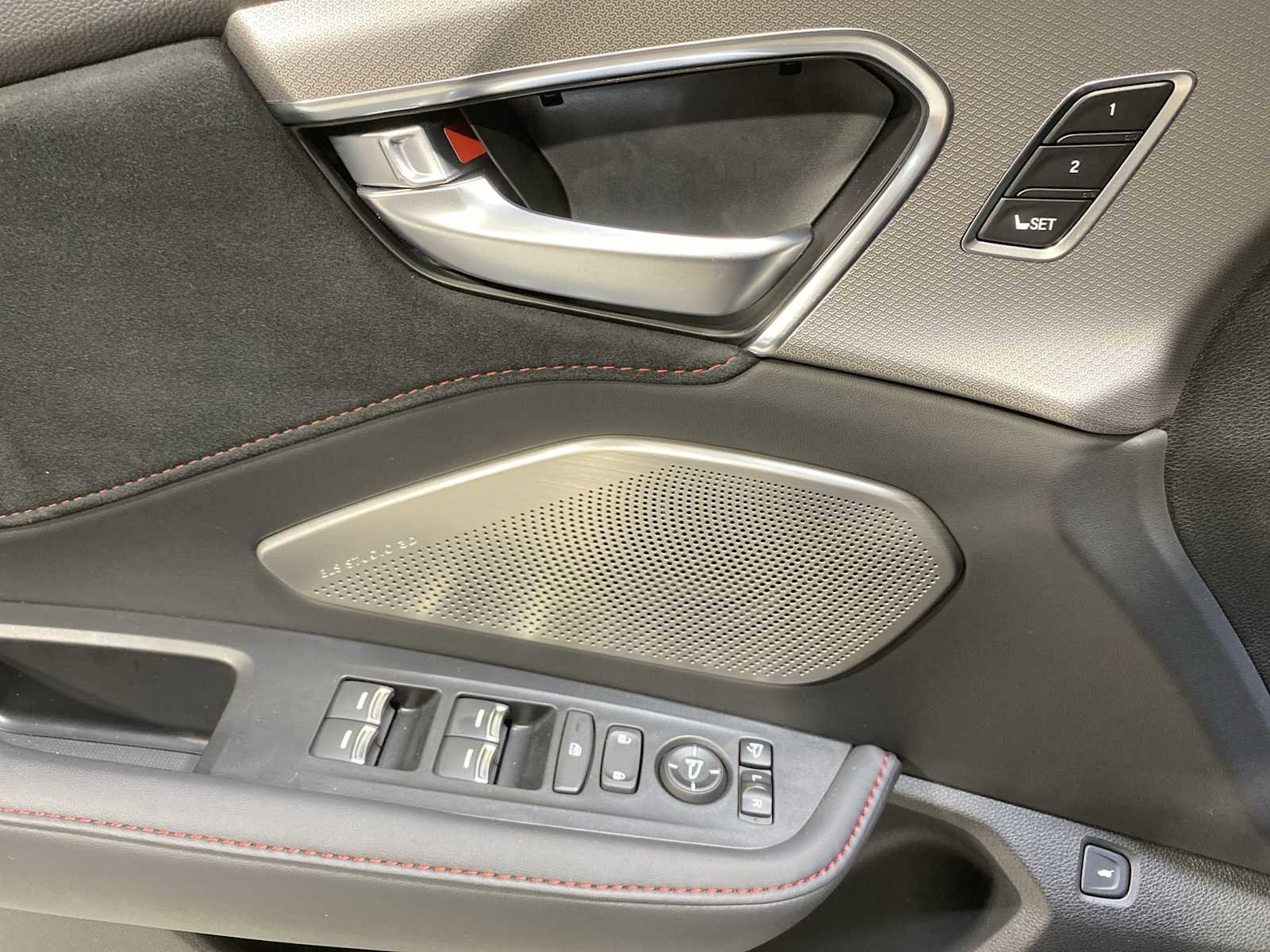 Certified 2025 Acura RDX A-Spec image 23