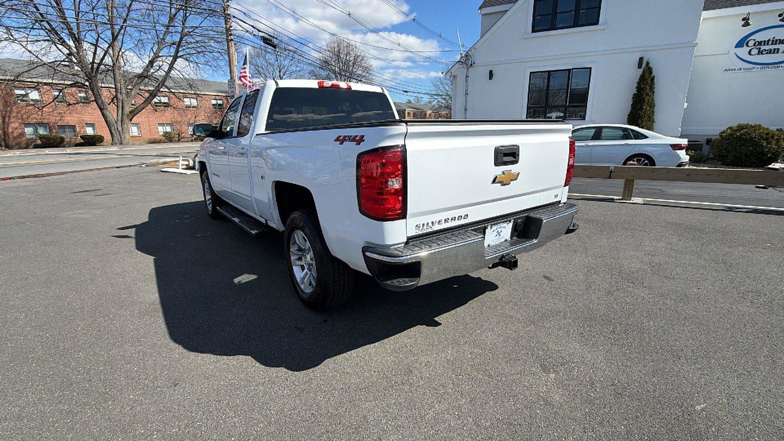 Used 2018 Chevrolet Silverado 1500 LT w/ All Star Edition image 5