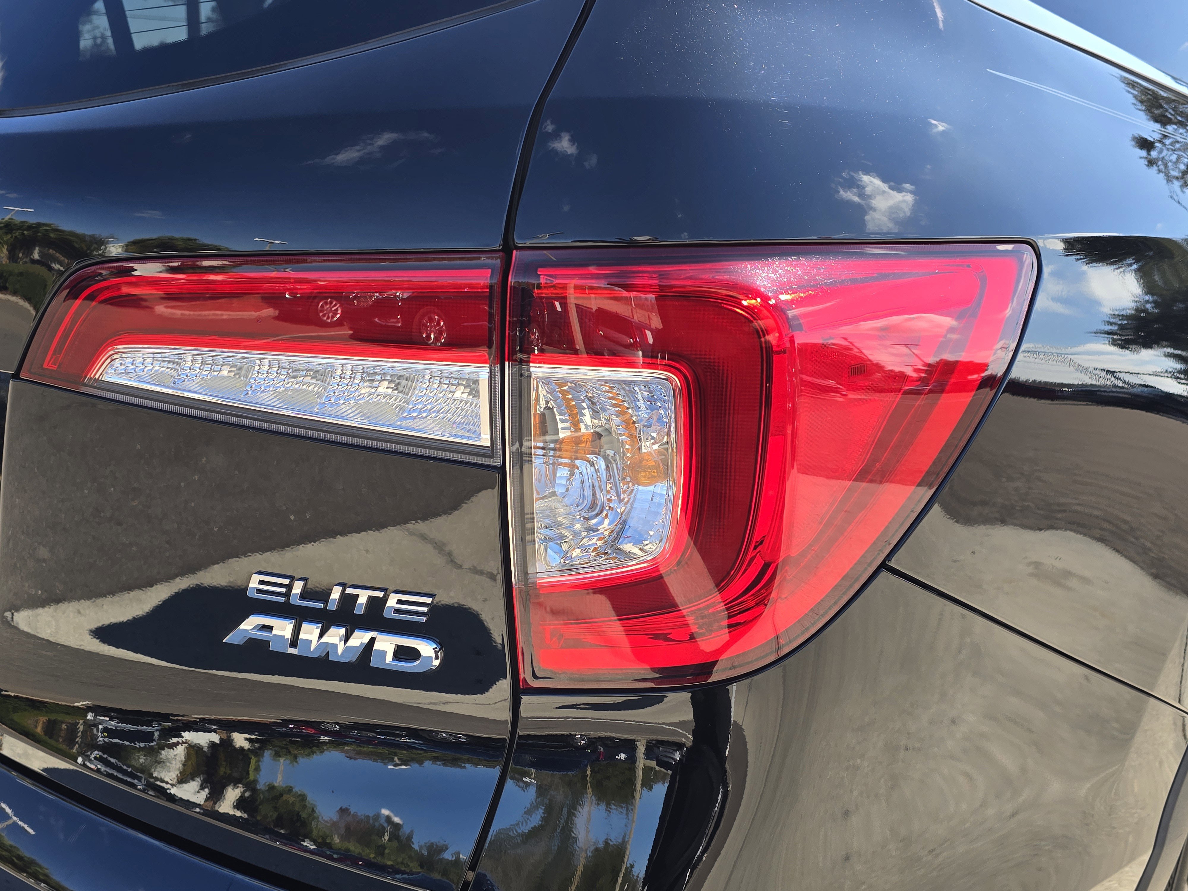 Used 2022 Honda Pilot Elite image 12
