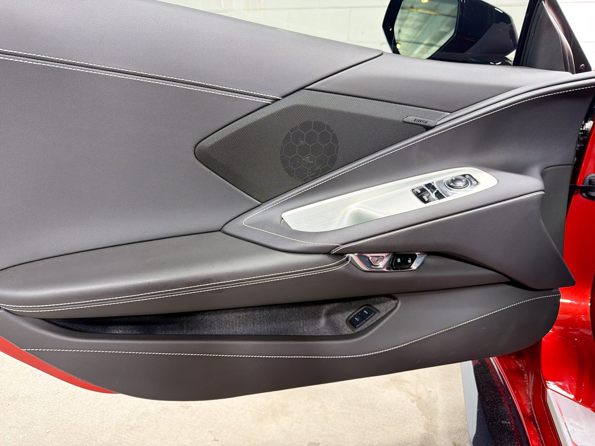 Used 2025 Chevrolet Corvette Z06 RWD image 19
