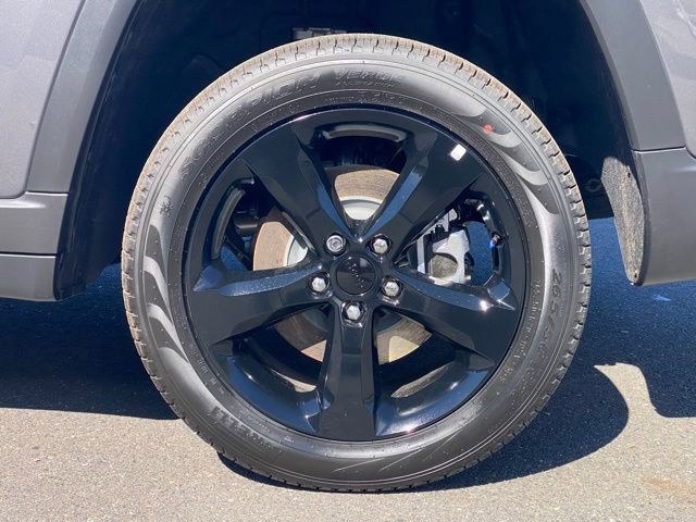 New 2025 Jeep Grand Cherokee L Limited w/ Black Appearance Package image 19