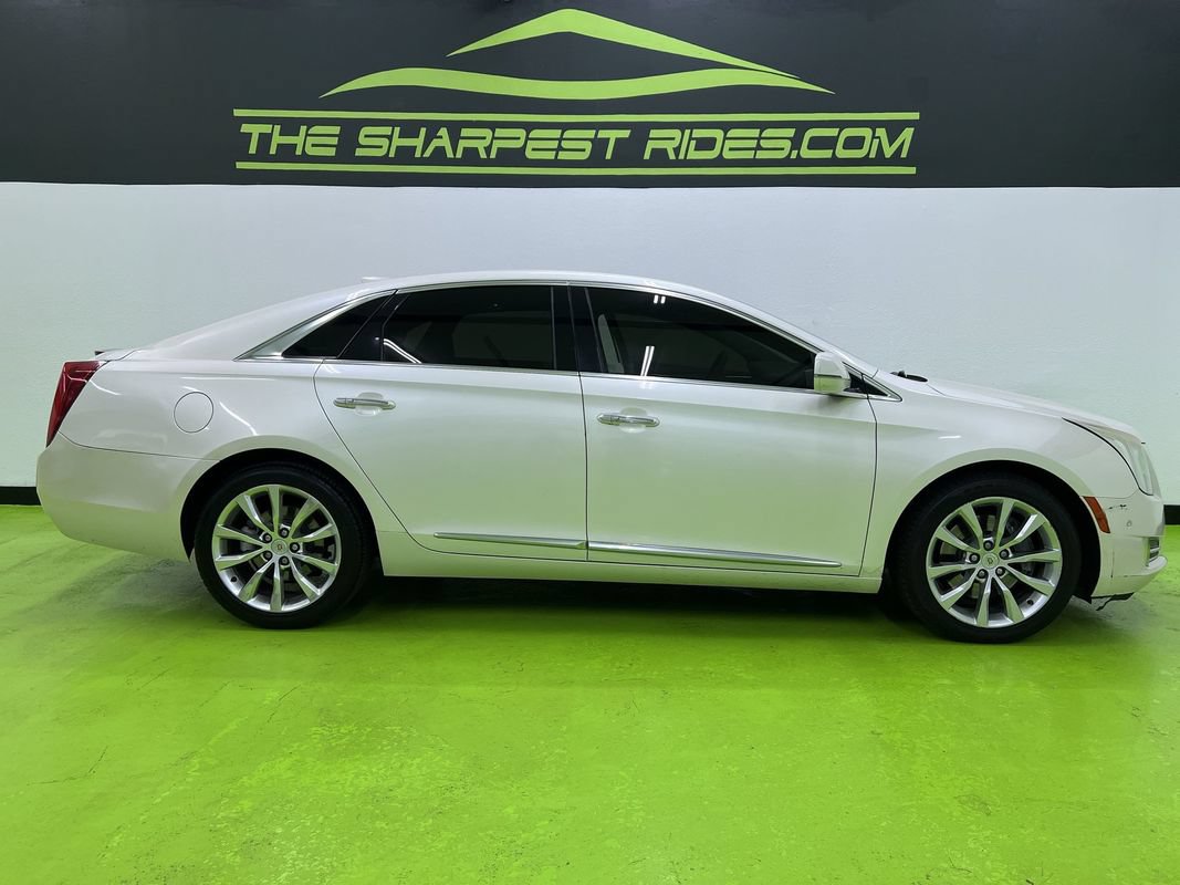 Used 2015 Cadillac XTS Luxury w/ Driver Awareness Package FWD image 11