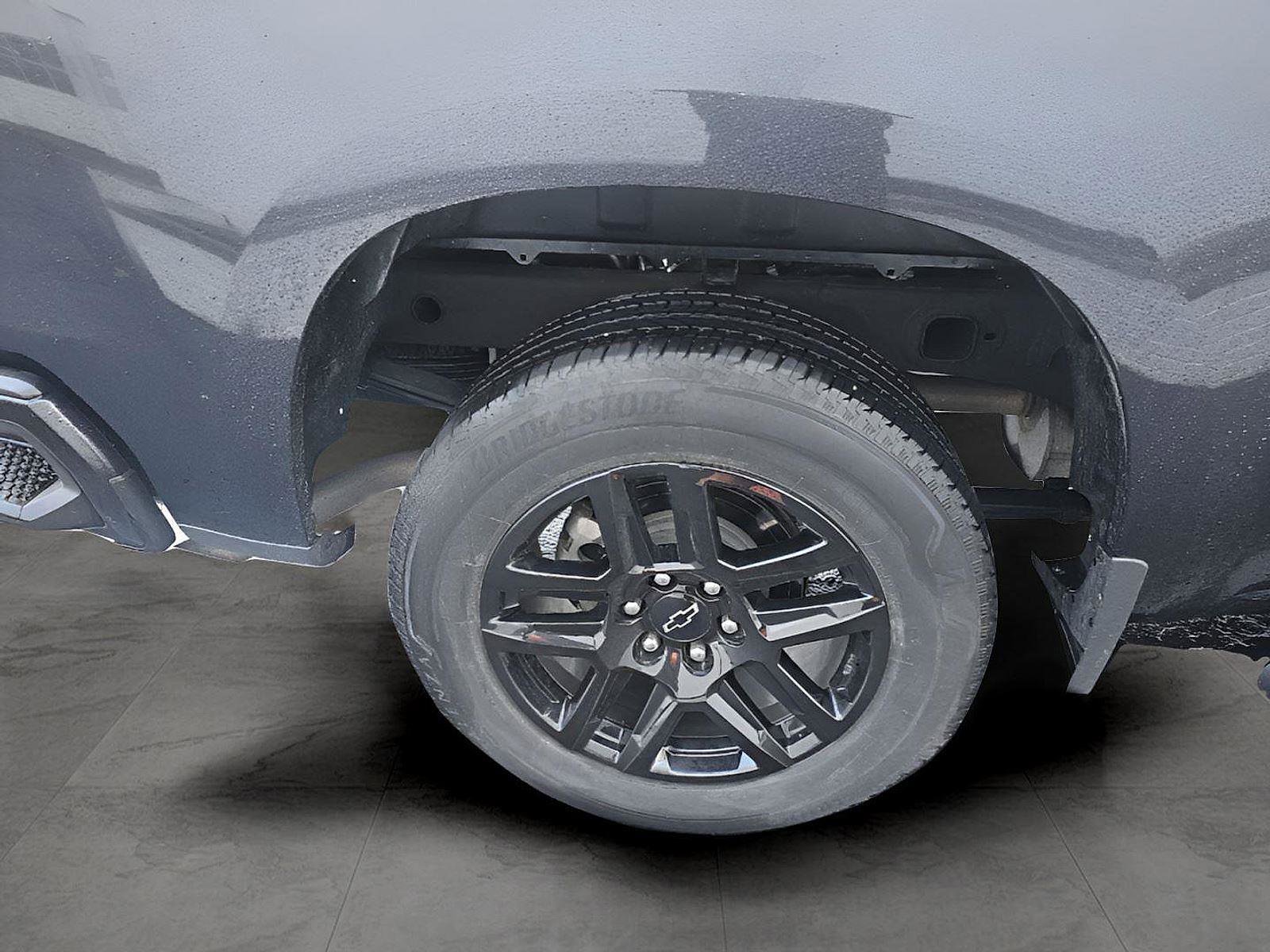 Used 2023 Chevrolet Silverado 1500 RST image 23