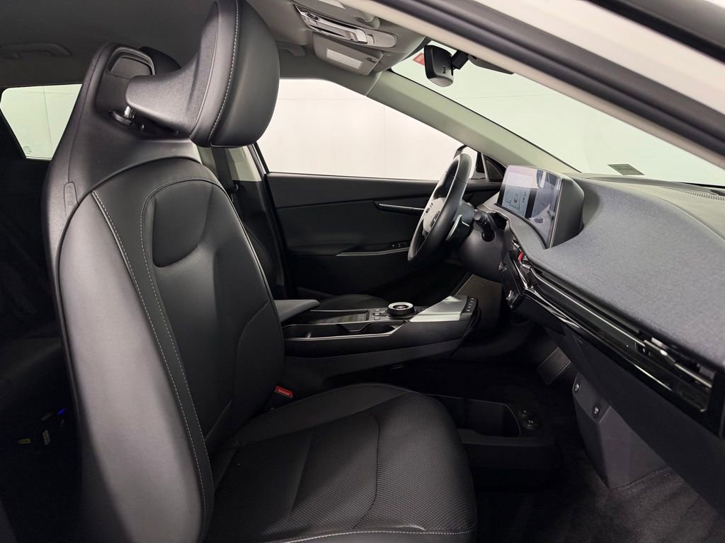Used 2024 Kia EV6 Wind w/ Wind Technology Package AWD/4WD image 34