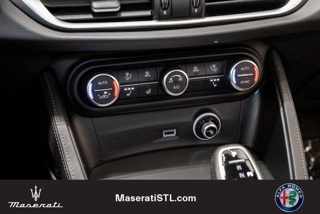 Used 2024 Alfa Romeo Stelvio Ti image 18
