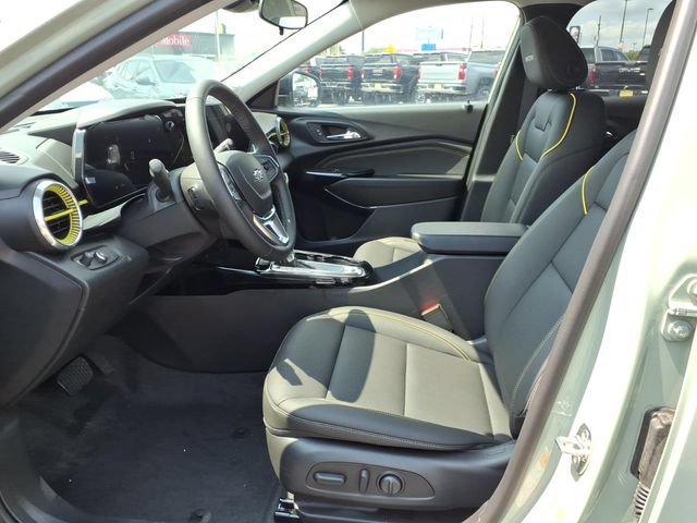 New 2026 Chevrolet Trax ACTIV FWD image 12