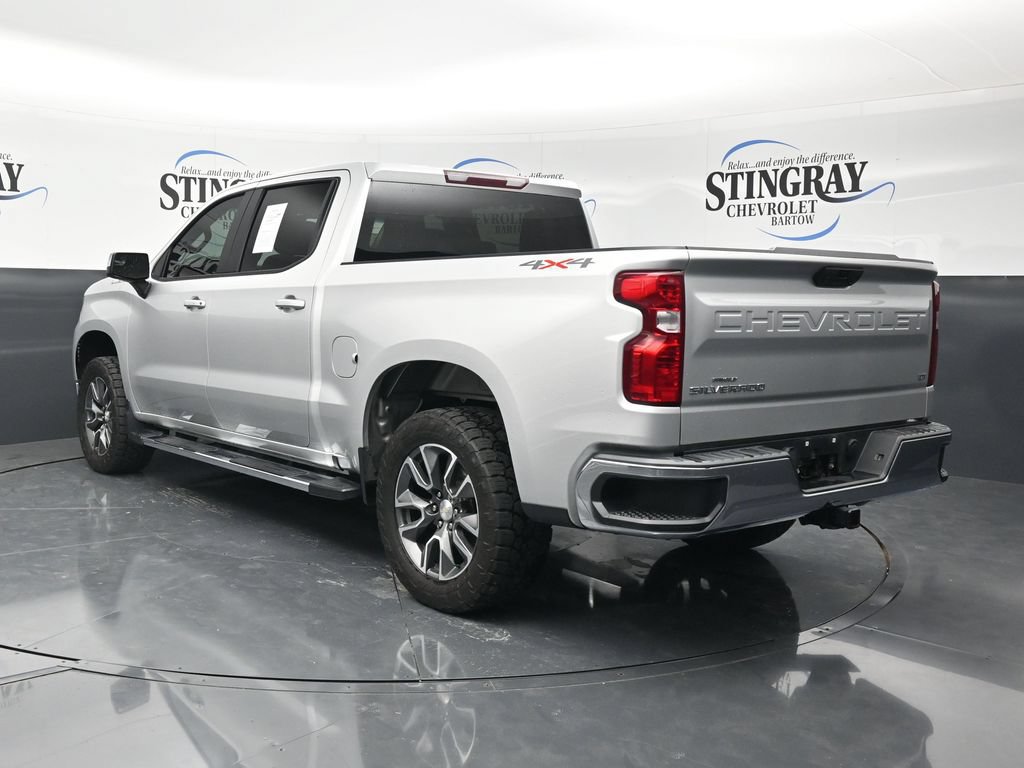 Used 2022 Chevrolet Silverado 1500 LT AWD/4WD image 6
