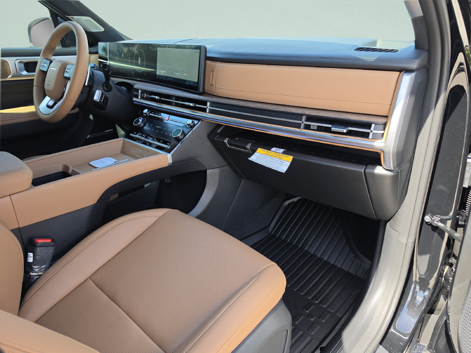 New 2027 Hyundai Santa Fe Limited FWD image 17