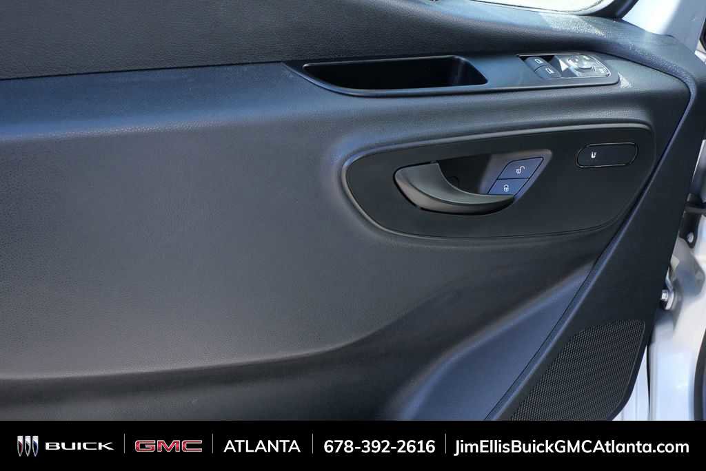 Used 2024 Mercedes-Benz Sprinter 2500 image 7