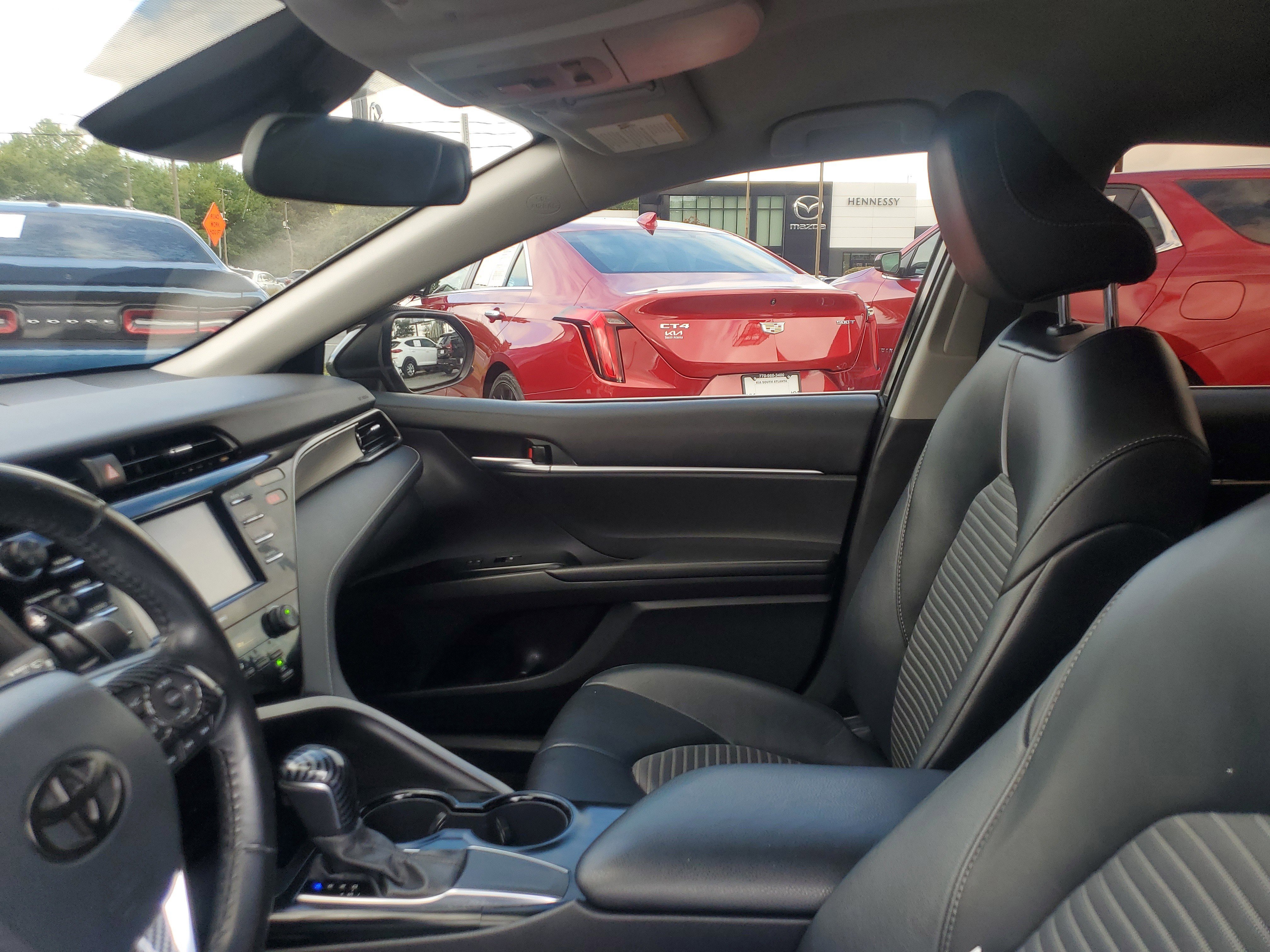 Used 2023 Volvo XC60 B6 Ultimate image 17