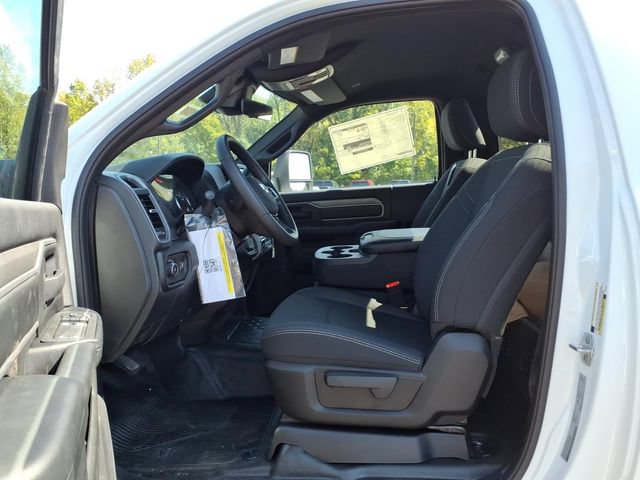New 2027 RAM 3500 Tradesman AWD/4WD image 13